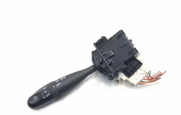 Suzuki Grand Vitara II Indicator stalk 173744