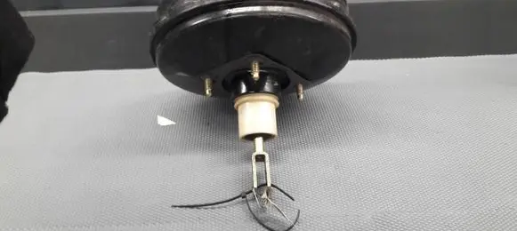 Opel Agila A Brake booster 0204021783