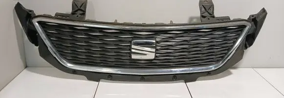 Seat Toledo IV (NH) Front grill 6ja853668a