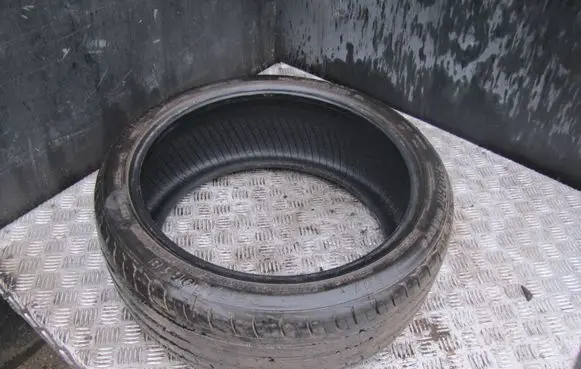 Mercedes-Benz E W212 R17 summer tire AptanySportMacroRA301 PA/011