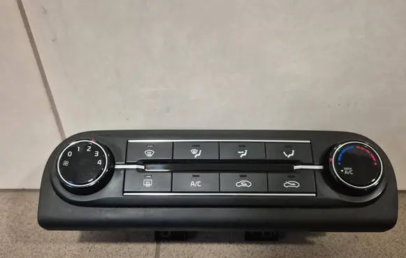 KIA Ceed Climate control unit 97250J7020 97250J7XXX