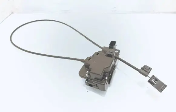Tesla Model S Rear door lock 600891400d
