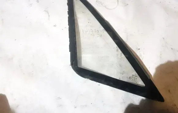Audi 100 S4 C4 Rear side window