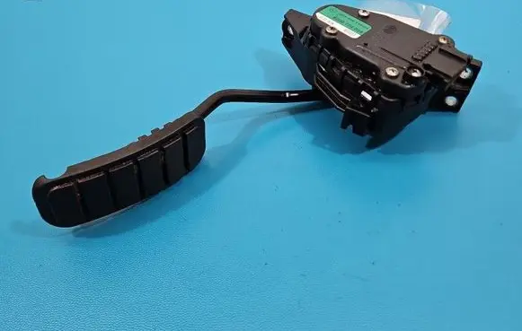 Renault Master II Accelerator throttle pedal 8200724059 IMPRK1543864