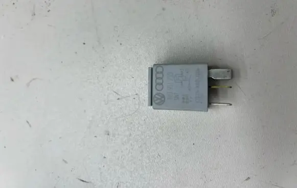Volkswagen Golf Plus Other relay 1K0951253