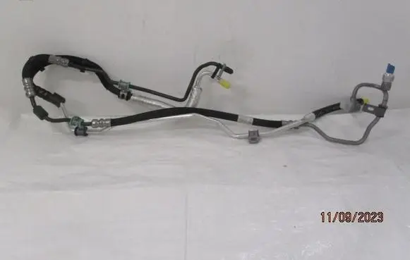 Peugeot Partner Power steering hose/pipe/line 9812750080