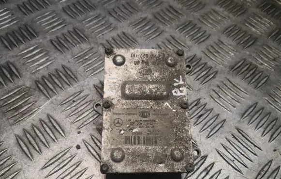 Mercedes-Benz E W211 Xenon control unit/module 0028202426 A0028202426