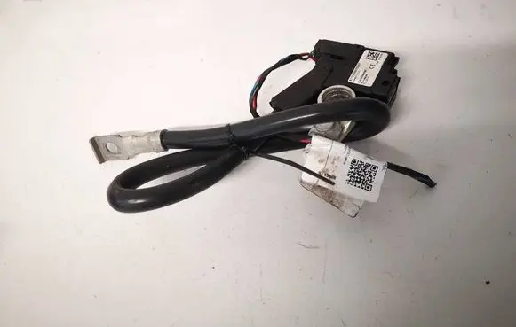 BMW 5 F10 F11 Positive cable (battery) 61129243752 6112924375201