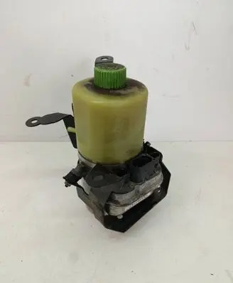 Volkswagen Polo V 6R Power steering pump 6R0423156A