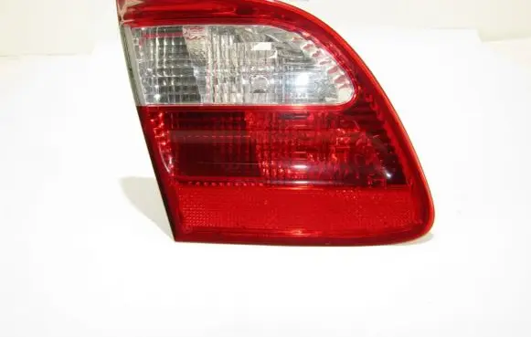 Mercedes-Benz E W211 Tailgate rear/tail lights 379607L