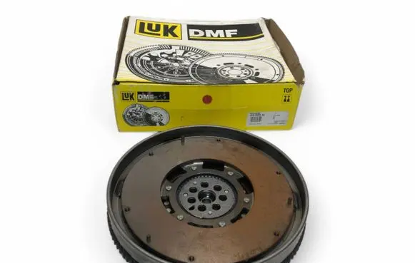 Iveco Daily 45 - 49.10 Dual mass flywheel 415022210 504040865 4005108303592