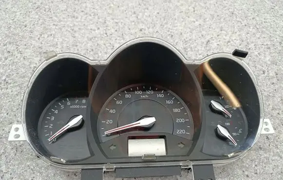KIA Rio Speedometer (instrument cluster) 940231W810
