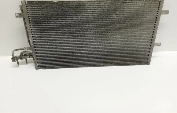 Ford Focus A/C cooling radiator (condenser)