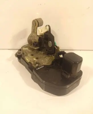 Jeep Grand Cherokee (WK) Front door lock