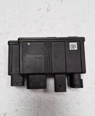 BMW X1 F48 F49 Power management control unit 8647841 P00160275
