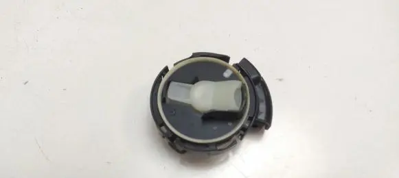 Volkswagen PASSAT B8 Airbag deployment crash/impact sensor 3Q0959354A M8749
