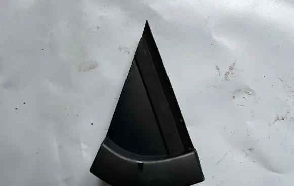 Citroen C3 Fender end trim 9813323780