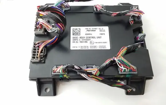 Tesla Model S Other control units/modules 101090700D