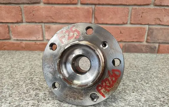 BMW X3 F25 Front wheel ball bearing 6870725