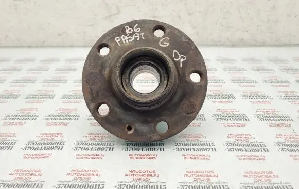Volkswagen PASSAT B6 Rear wheel ball bearing 