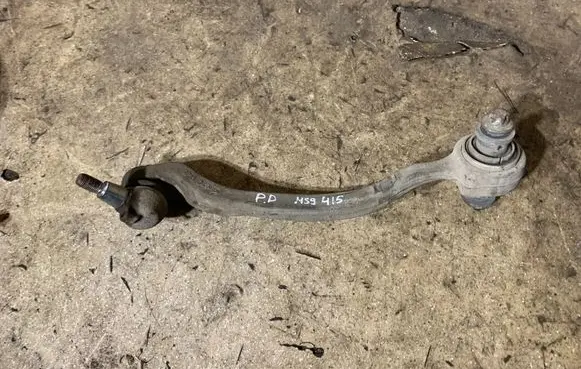 Mercedes-Benz CLS C218 X218 Front lower control arm/wishbone 