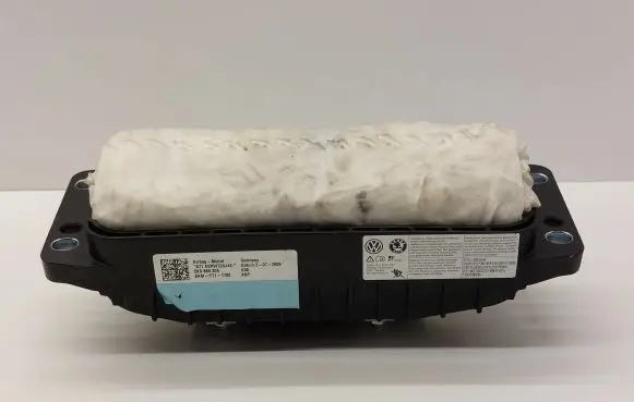 Volkswagen Eos Passenger airbag 5K0880204