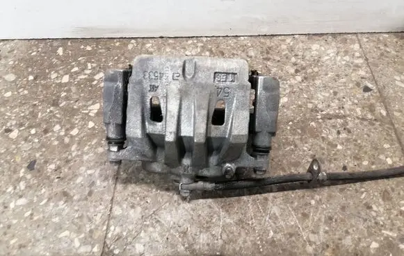 Lexus ES 250 - 300 - 330 Front brake caliper 4533
