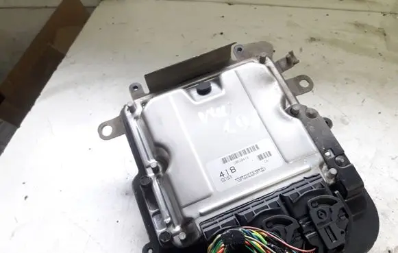Volvo S40, V40 Engine control unit/module 30630418