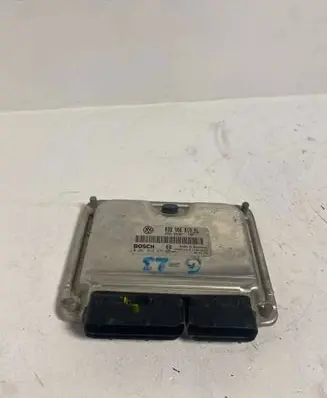 Skoda Fabia Mk1 (6Y) Engine control unit/module 038906019NL 1039S11516 0281012276