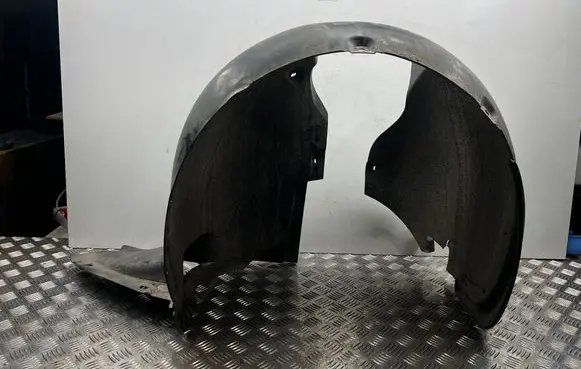 Skoda Superb B6 (3T) Front wheel arch liner splash guards 3T0809957A 3T0809 3T0809961
