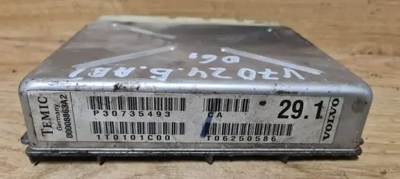 Volvo V70 Engine control unit/module P30735493
