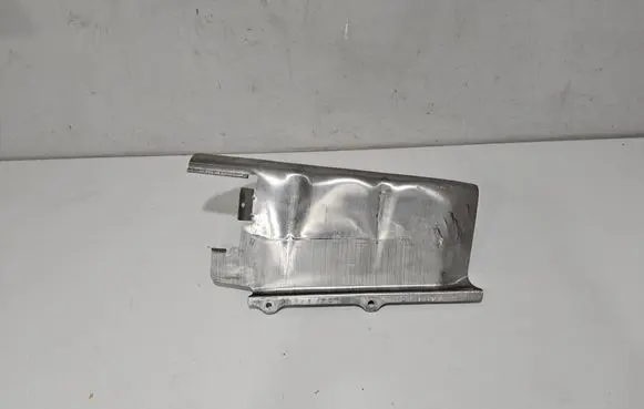 Chevrolet Corvette C8 Heat shield in engine bay 84754060