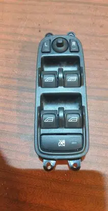 Volvo V50 Electric window control switch 30773210