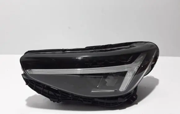 Volvo C40 Headlight/headlamp 32338908