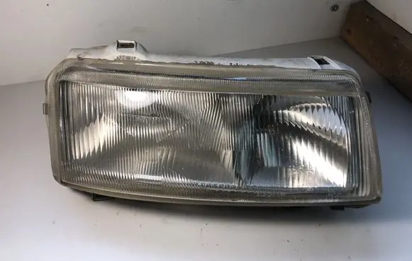 Volkswagen PASSAT B4 Headlight/headlamp 14197200