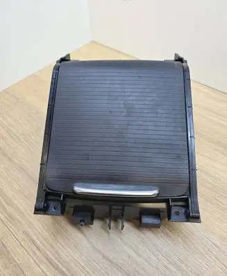 Volvo S80 Cup holder front 39997575 390228