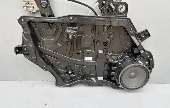 Tesla Model Y Front door electric window regulator 149551097E
