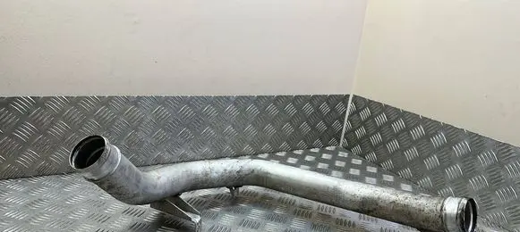 Volvo XC60 Intercooler hose/pipe 31370489
