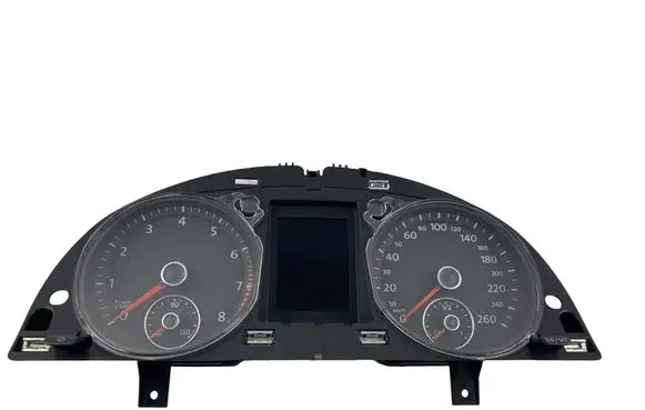Volkswagen PASSAT B7 Speedometer (instrument cluster) 3AA920880B