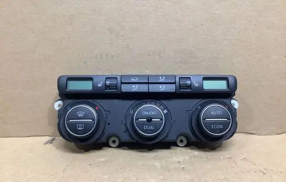 Volkswagen PASSAT B6 Climate control unit