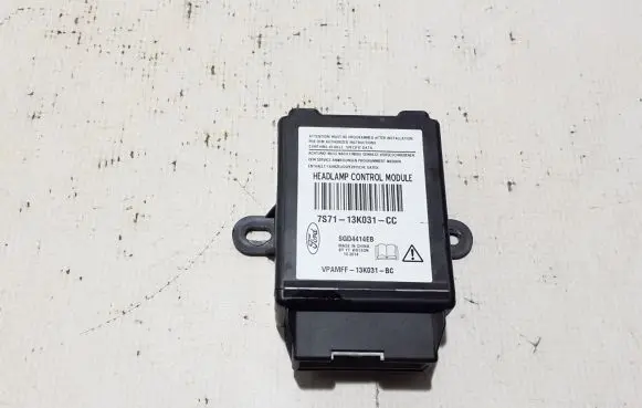Ford Kuga II Light module LCM 7S7113K031CC