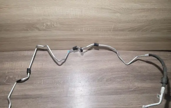 Audi A5 8T 8F Air conditioning (A/C) pipe/hose 8T0260710G