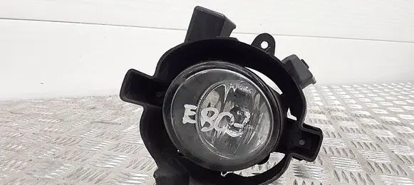 Nissan Qashqai Front fog light 89206411 261558990a