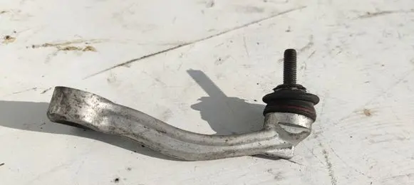 Front anti-roll bar/stabilizer link