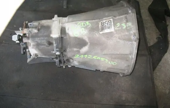 Mercedes-Benz C W203 Manual 7 speed gearbox 2112605900