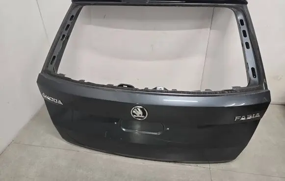 Skoda Fabia Mk3 (NJ) Tailgate/trunk/boot lid 6V9827159A