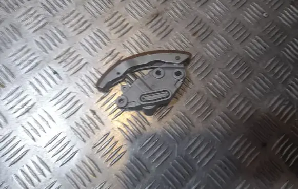 Audi A8 S8 D4 4H Slide rail for timing chain 079109507