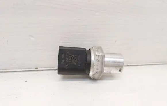 Skoda Octavia Mk3 (5E) Air conditioning (A/C) pressure sensor 4H0959126A