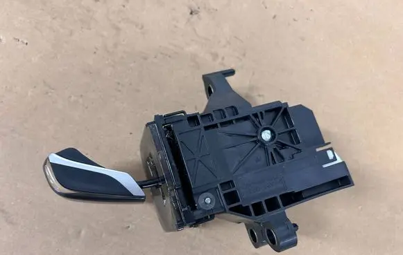 Toyota Mirai Gear shifter/selector 