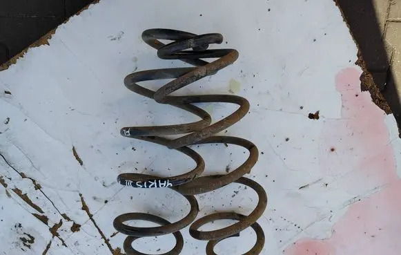 Toyota Yaris Rear coil spring